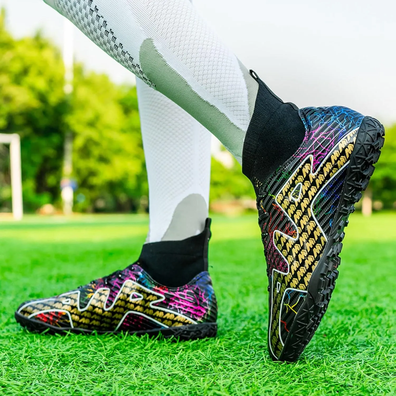 CERYTHRINA Men's Soccer Cleats Professional High-Top Soccer Boots Athletic Competition Training Football Shoes Outdoor Turf Shoes Sneakers