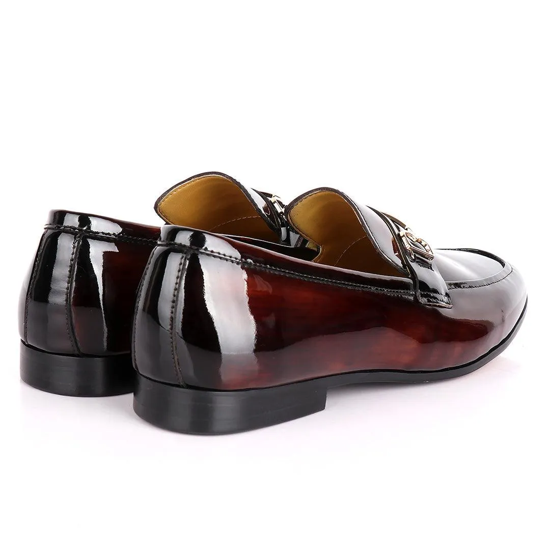 John Menson Wetlips With Gold designed Chain-Coffee