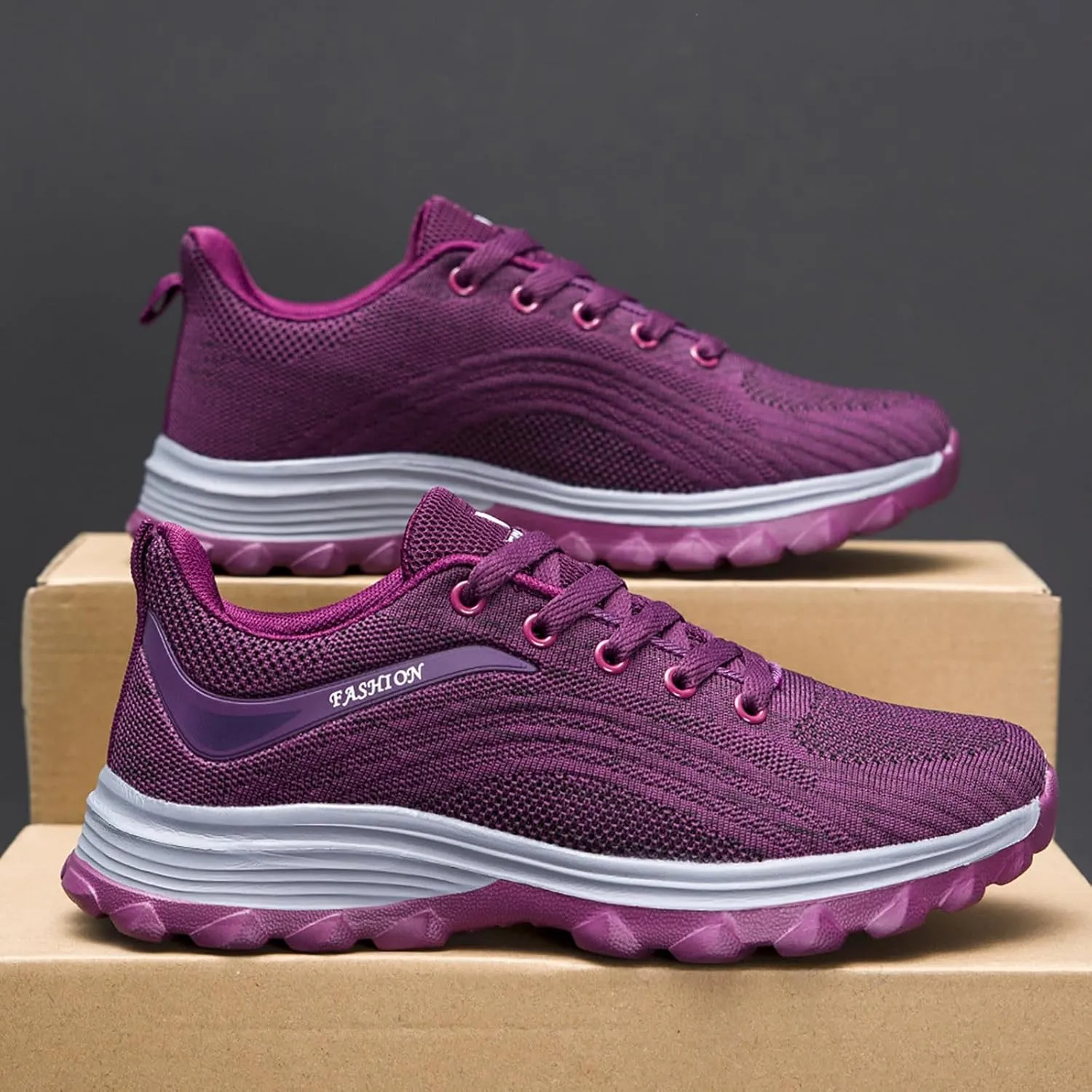 Slip on Walking Shoes Women Memory Foam Non Slip Comfortable Running Shoes Breathable Mesh Sports Workout Tennis Shoes Ladies 2024 Fashion Sneakers