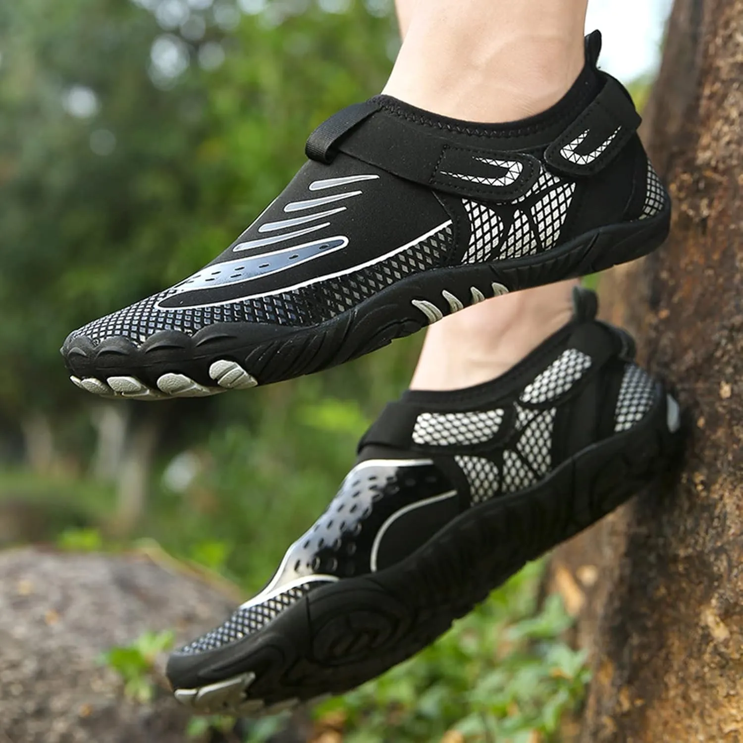 Summer Water Shoes Men and Women Quick Drying Shoes Hiking Swimming and Diving Shoes Tracing Shoes Light