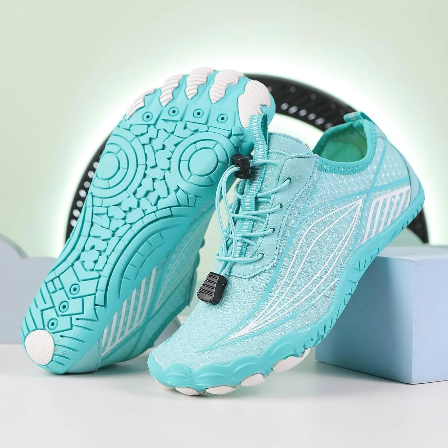 Women's Slip on Walking Shoes Non Slip Memory Foam Running Shoes Wide Width Breathable Gym Workout Shoes Ladies 2024 Fashion Sneakers